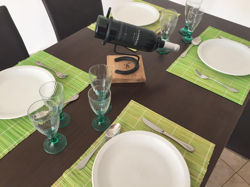 אל קלפטה Latorre Aparts חדר תמונה